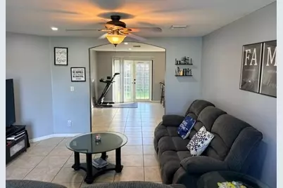 2518 NW 15, Fort Lauderdale, FL 33311 - Photo 9