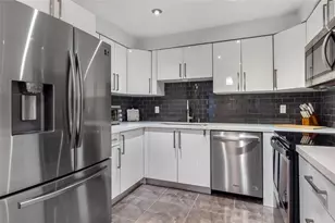 16325 Golf Club Rd, Weston, FL 33326 - Photo 29