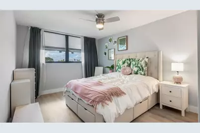 16325 Golf Club Road #303, Weston, FL 33326 - Photo 17