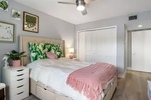 16325 Golf Club Rd, Weston, FL 33326 - Photo 19