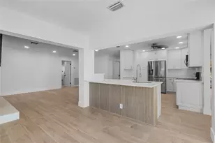 2830 NE 46th St, Pompano Beach, FL 33064 - Photo 13