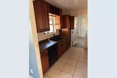 321 NE Genesee Avenue, Port Saint Lucie, FL 34983 - Photo 5