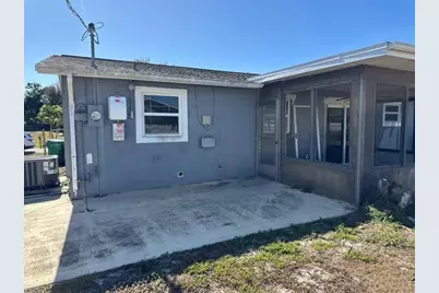 321 NE Genesee Avenue, Port Saint Lucie, FL 34983 - Photo 11