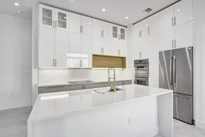602 SW 7th Avenue, Fort Lauderdale, FL 33315 - Photo 11