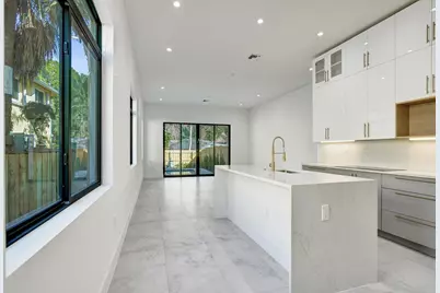 602 SW 7th Avenue, Fort Lauderdale, FL 33315 - Photo 9
