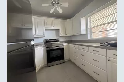 9235A Lagoon Place #310, Davie, FL 33324 - Photo 5