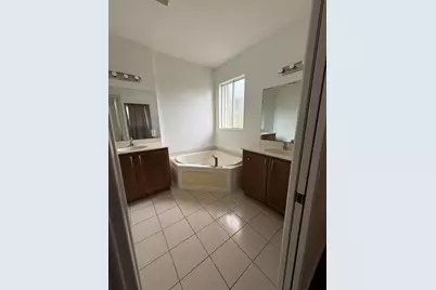 2858 S Oasis Drive, Boynton Beach, FL 33426 - Photo 5