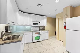 1200 S Ocean Blvd, Boca Raton, FL 33432 - Photo 43