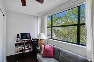 2704 NW 104th Ave, Sunrise, FL 33322 - Photo 15