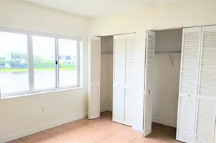 158 Riviera Cir, Weston, FL 33326 - Photo 15