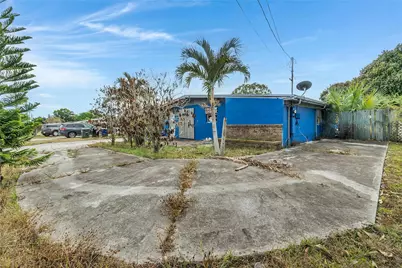 803 Palm Avenue, Fort Pierce, FL 34982 - Photo 27