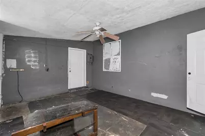 803 Palm Avenue, Fort Pierce, FL 34982 - Photo 5