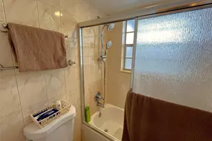 7837 Golf Cir Dr, Margate, FL 33063 - Photo 15