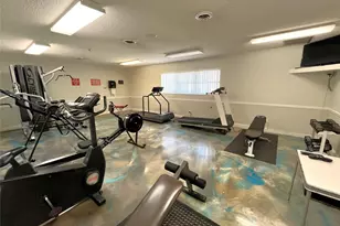 7837 Golf Cir Dr, Margate, FL 33063 - Photo 31