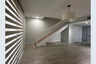 1394 Barcelona Way, Fort Lauderdale, FL 33327 - Photo 11