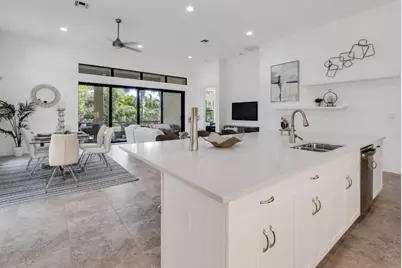 9088 E Leon Circle, Parkland, FL 33076 - Photo 7