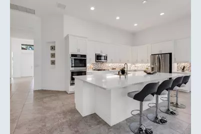 9088 E Leon Circle, Parkland, FL 33076 - Photo 13