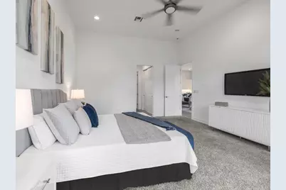 9088 E Leon Circle, Parkland, FL 33076 - Photo 17