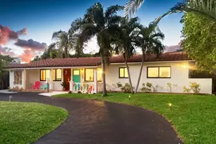 245 N Tradewinds Ave, Fort Lauderdale, FL 33308 - Photo 1