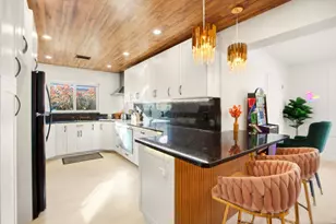 245 N Tradewinds Ave, Lauderdale by the Sea, FL 33308 - Photo 5