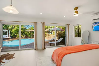 245 N Tradewinds Avenue, Lauderdale by the Sea, FL 33308 - Photo 13