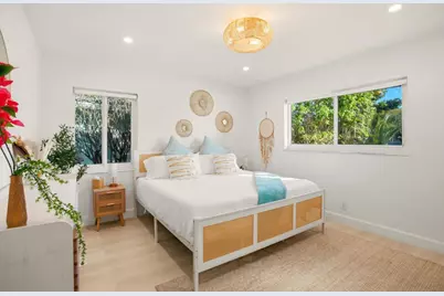 245 N Tradewinds Avenue, Lauderdale by the Sea, FL 33308 - Photo 33
