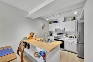 670 Kensington Pl, Wilton Manors, FL 33305 - Photo 3