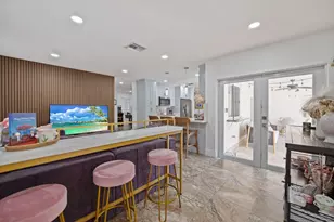 6320 Pent Pl, Miami Lakes, FL 33014 - Photo 13