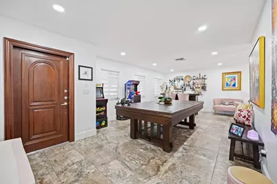 6320 Pent Place, Miami Lakes, FL 33014 - Photo 5