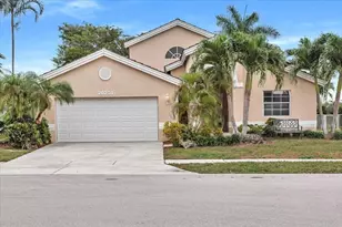 20231 NW 10th St, Pembroke Pines, FL 33029 - Photo 1