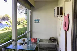 7 Oakridge B, Deerfield Beach, FL 33442 - Photo 15