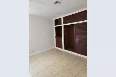 1300 NW 61st Avenue #101, Sunrise, FL 33313 - Photo 9