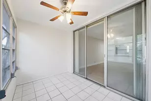 9430 Poinciana Pl, Davie, FL 33324 - Photo 17