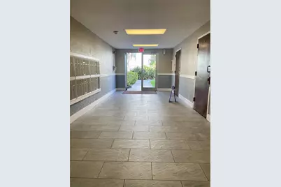 492 NW 165th Street Road, Miami, FL 33169 - Photo 23