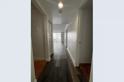 492 NW 165th Street Road, Miami, FL 33169 - Photo 5