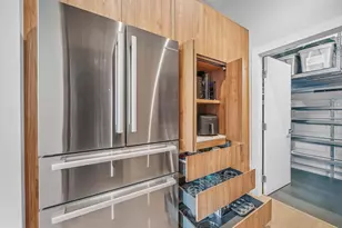 715 N Victoria Park Rd, Fort Lauderdale, FL 33304 - Photo 11