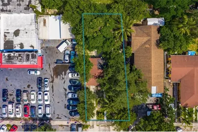 2621 NW 32nd Street, Miami, FL 33142 - Photo 7