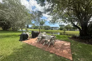489 Tilford W, Deerfield Beach, FL 33442 - Photo 19