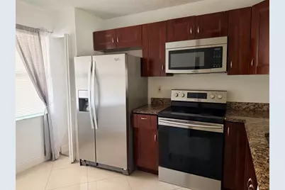 1290 S Military Trail #422, Deerfield Beach, FL 33442 - Photo 7