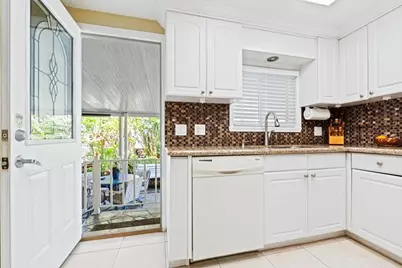 120 NW 51st Street, Deerfield Beach, FL 33064 - Photo 9