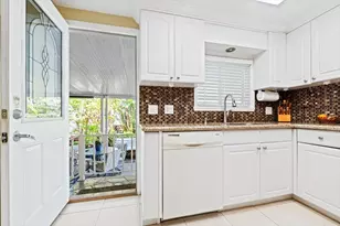 120 NW 51st St, Deerfield Beach, FL 33064 - Photo 9