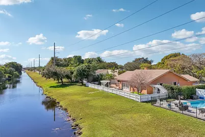 808 E Plantation Circle, Plantation, FL 33324 - Photo 25