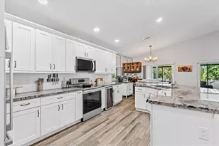 3 E Chesterfield Dr, Boynton Beach, FL 33426 - Photo 5