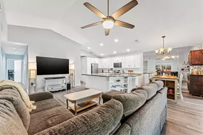 3 E Chesterfield Drive, Boynton Beach, FL 33426 - Photo 11