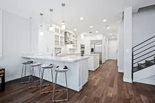 95 Isle of Venice Dr, Fort Lauderdale, FL 33301 - Photo 13