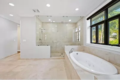 95 Isle Of Venice Drive, Fort Lauderdale, FL 33301 - Photo 19