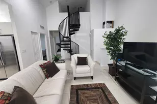 12698 NW 32nd Pl, Sunrise, FL 33323 - Photo 5