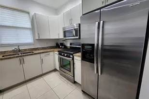 12698 NW 32nd Pl, Sunrise, FL 33323 - Photo 9