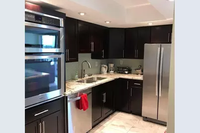 2655 Collins Avenue #602, Miami Beach, FL 33140 - Photo 9