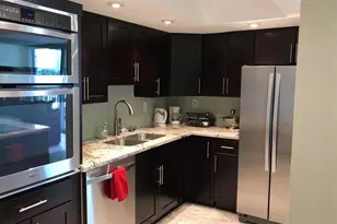 2655 Collins Ave, Miami Beach, FL 33140 - Photo 9